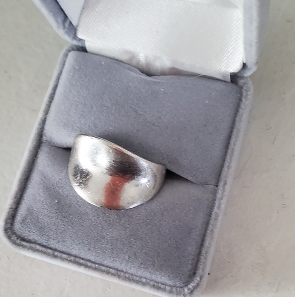 925 Sterling Silver Wide Band Modern Statement Ring Size 8 - Picture 3 of 5